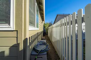 3350 Edgewater Dr, Medford, OR 97504 - Photo 24