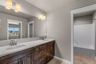 20991 NE Legend Pl, Bend, OR 97701 - Photo 16