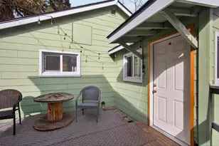 1251 NW Newport Ave, Bend, OR 97703 - Photo 26