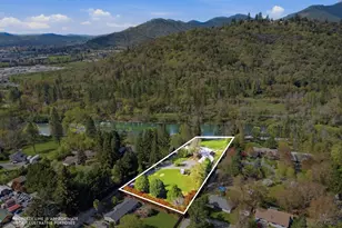 325 Mountain View Pl, Grants Pass, OR 97527 - Photo 32