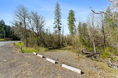 5812 Donaldson Road, Grants Pass, OR 97526 - Photo 32