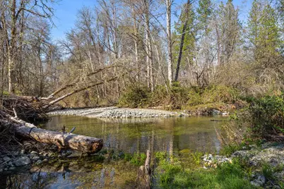 5812 Donaldson Road, Grants Pass, OR 97526 - Photo 1