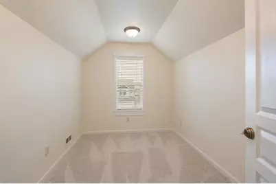 20669 Sierra Drive, Bend, OR 97701 - Photo 24