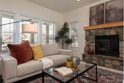 20669 Sierra Drive, Bend, OR 97701 - Photo 6