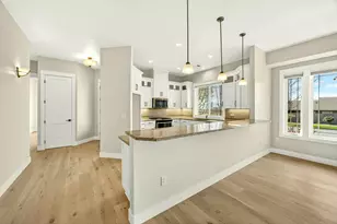 4007 Shamrock Dr, Medford, OR 97504 - Photo 12