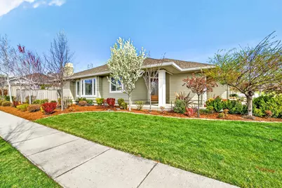 4007 Shamrock Drive, Medford, OR 97504 - Photo 2