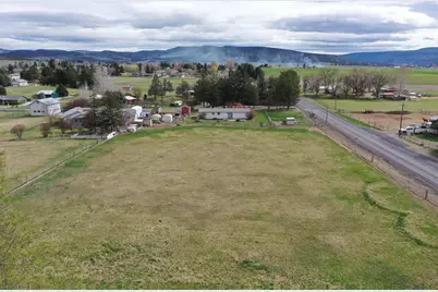 2153 NE Sunset View Lane, Prineville, OR 97754 - Photo 1