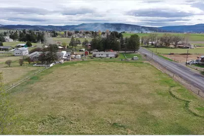 2153 NE Sunset View Lane, Prineville, OR 97754 - Photo 6