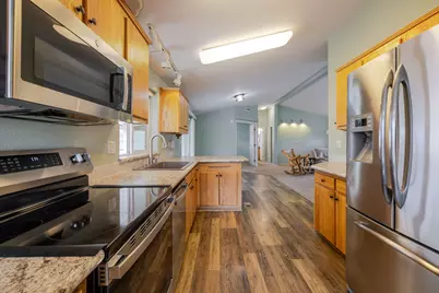 2051 NE Uintah Court, Redmond, OR 97756 - Photo 10