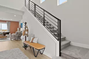 21552 SE Etna Pl, Bend, OR 97702 - Photo 2