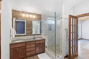 444 Sheraton Dr, Williams, OR 97544 - Photo 18