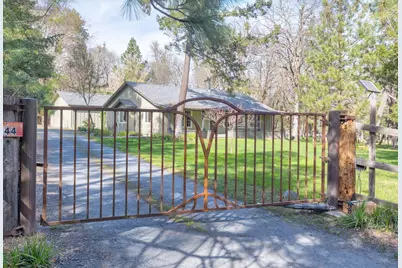 444 Sheraton Drive, Williams, OR 97544 - Photo 68