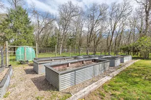 444 Sheraton Dr, Williams, OR 97544 - Photo 30