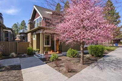 1693 NW William Clark Street #10, Bend, OR 97703 - Photo 2