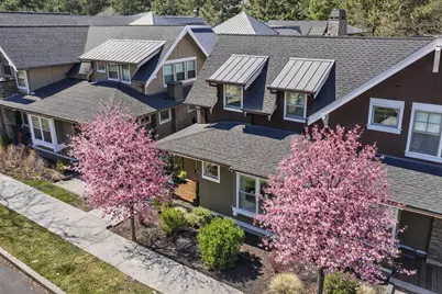 1693 NW William Clark Street #10, Bend, OR 97703 - Photo 4