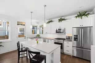 1693 NW William Clark St, Bend, OR 97703 - Photo 12