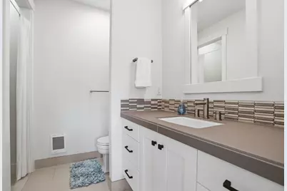 1693 NW William Clark Street #10, Bend, OR 97703 - Photo 20