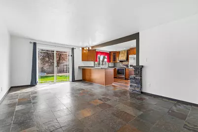 2864 Hawaiian Avenue, Medford, OR 97504 - Photo 14