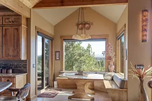 60985 Bachelor View Rd, Bend, OR 97702 - Photo 24