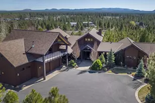60985 Bachelor View Rd, Bend, OR 97702 - Photo 2