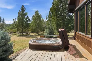 60985 Bachelor View Rd, Bend, OR 97702 - Photo 70