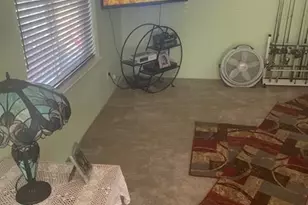 1055 N 5th St, Jacksonville, OR 97530 - Photo 16