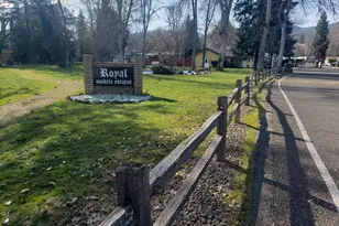 1055 N 5th St, Jacksonville, OR 97530 - Photo 4