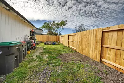 934 Pittview Avenue, Central Point, OR 97502 - Photo 28