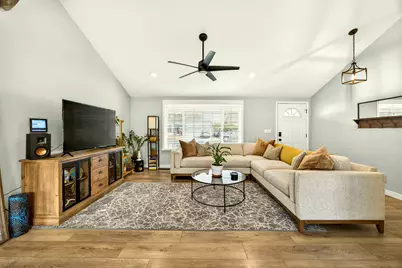 934 Pittview Avenue, Central Point, OR 97502 - Photo 6