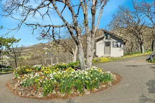 6023 Hillcrest Rd, Medford, OR 97504 - Photo 68