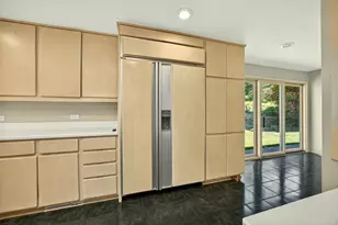 6023 Hillcrest Rd, Medford, OR 97504 - Photo 16