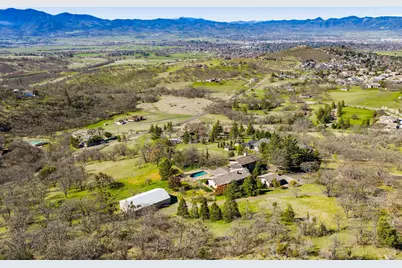 6023 Hillcrest Road, Medford, OR 97504 - Photo 50