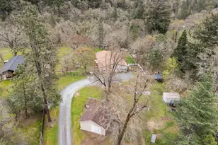 3134 W Evans Creek Rd, Rogue River, OR 97537 - Photo 58