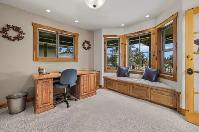 4690 W Antler Avenue, Redmond, OR 97756 - Photo 8