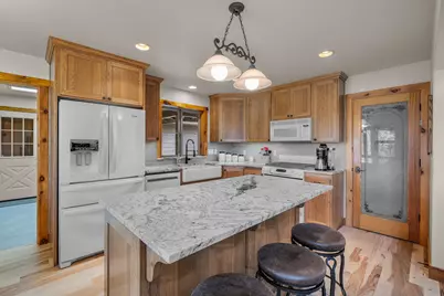 4690 W Antler Avenue, Redmond, OR 97756 - Photo 14