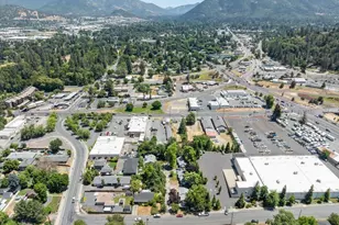 307 Tussey Ln, Grants Pass, OR 97527 - Photo 20