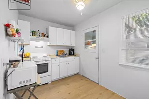 307 Tussey Ln, Grants Pass, OR 97527 - Photo 10