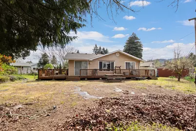 1584 NW Spray Court, Roseburg, OR 97471 - Photo 12