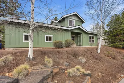 115 NW Mount Washington Drive, Bend, OR 97703 - Photo 2