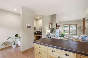 115 Northwest Mount Washington Drive, Bend, OR 97703 - Photo 10