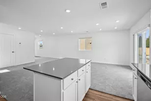 51718 Jubilee Pine Dr, La Pine, OR 97739 - Photo 12