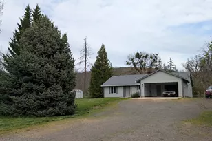 5498 Butte Falls Hwy, Eagle Point, OR 97524 - Photo 16