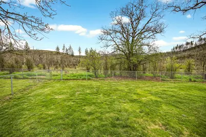 5498 Butte Falls Highway, Eagle Point, OR 97524 - Photo 30