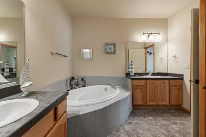 5006 Swallow Court, Klamath Falls, OR 97601 - Photo 32