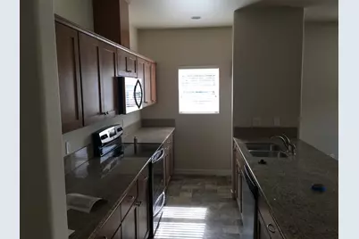 741 SW Kinsington Court, Grants Pass, OR 97526 - Photo 4