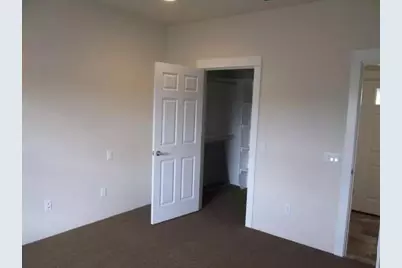 741 SW Kinsington Court, Grants Pass, OR 97526 - Photo 6