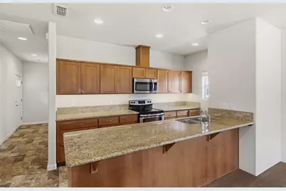 741 SW Kinsington Court, Grants Pass, OR 97526 - Photo 6