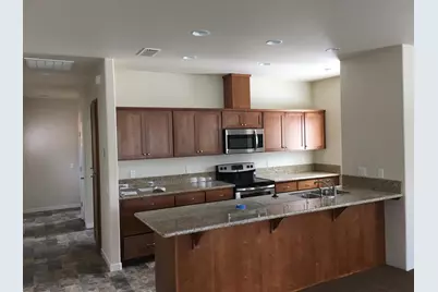 741 SW Kinsington Court, Grants Pass, OR 97526 - Photo 2