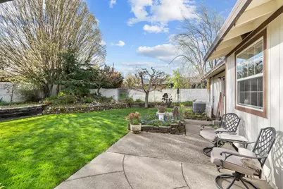 816 Voris Avenue, Ashland, OR 97520 - Photo 24