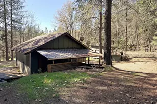 250 Tunnel Creek Rd, Grants Pass, OR 97526 - Photo 18